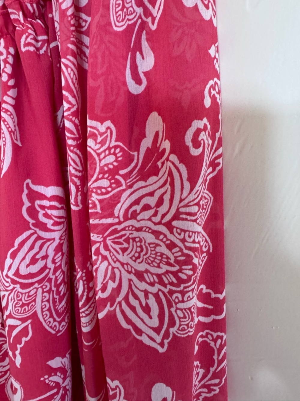 Evereve Pink and White Floral Off-Shoulder Top - Picture 6 of 7